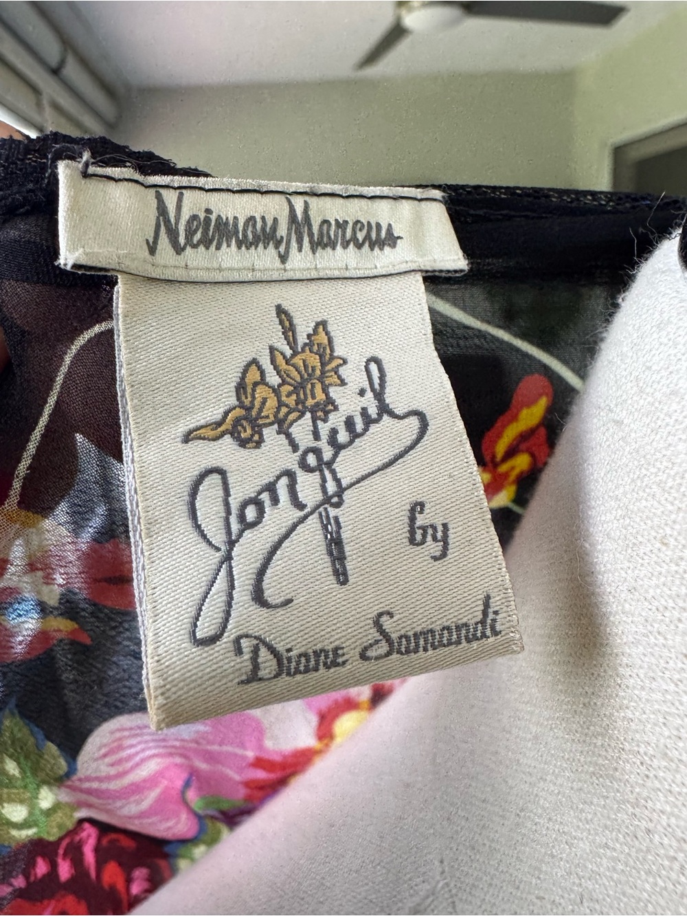 Vintage Jonquil by Diane Samandi for Neiman Marcus 100% Silk 2-Piece Set - Picture 6 of 14
